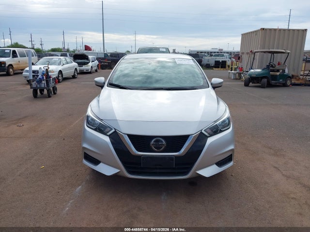 2021 Nissan Versa Sv Xtronic Cvt მანქანა იყიდება აუქციონზე, vin: 3N1CN8EV8ML829122, აუქციონის ნომერი: 44858744