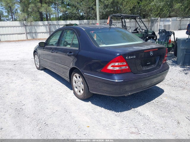 Продажа на аукционе авто 2005 Mercedes-benz C 240 Luxury, vin: WDBRF61J15A699168, номер лота: 44858791