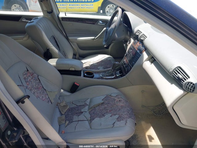 Продажа на аукционе авто 2005 Mercedes-benz C 240 Luxury, vin: WDBRF61J15A699168, номер лота: 44858791