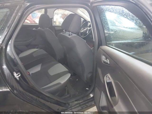 44858808 :رقم المزاد ، 1FADP3K24EL387869 vin ، 2014 Ford Focus Se مزاد بيع