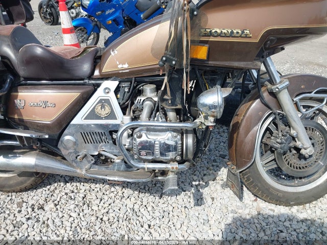 1982 HONDA GL1100 1HFSC0220CA213940 Photo 7