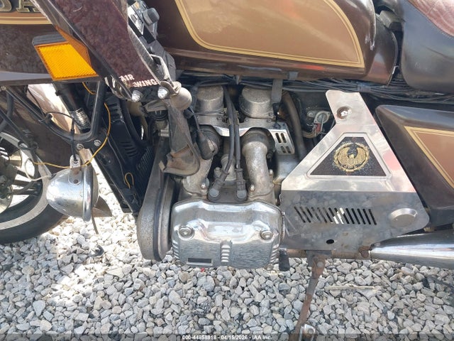 1982 HONDA GL1100 1HFSC0220CA213940 Photo 8