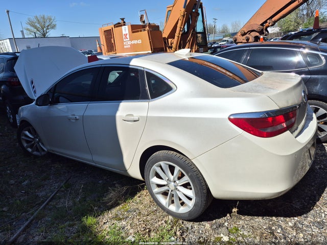 44858826 :رقم المزاد ، 1G4PR5SK8F4120089 vin ، 2015 Buick Verano Convenience Group مزاد بيع