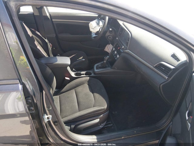 2020 Hyundai Elantra Sel მანქანა იყიდება აუქციონზე, vin: 5NPD84LF9LH564416, აუქციონის ნომერი: 44858870