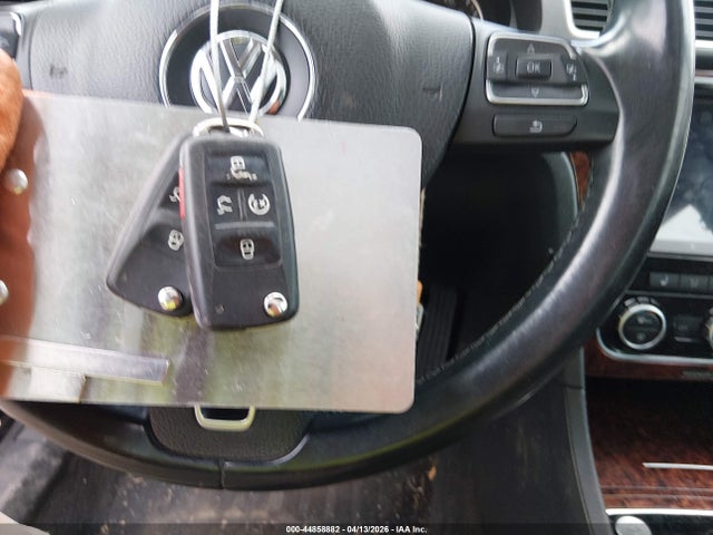 2012 Volkswagen Passat 2.0l Tdi Sel Premium მანქანა იყიდება აუქციონზე, vin: 1VWCN7A31CC070655, აუქციონის ნომერი: 44858882