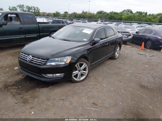 2012 Volkswagen Passat 2.0l Tdi Sel Premium მანქანა იყიდება აუქციონზე, vin: 1VWCN7A31CC070655, აუქციონის ნომერი: 44858882