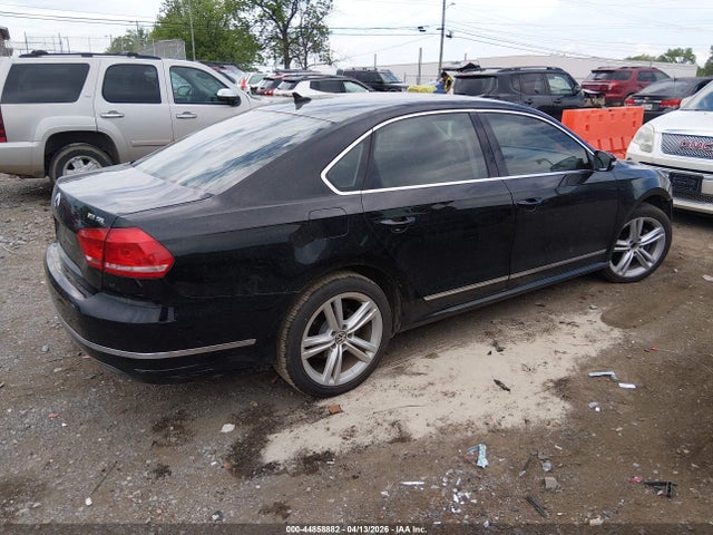 2012 Volkswagen Passat 2.0l Tdi Sel Premium მანქანა იყიდება აუქციონზე, vin: 1VWCN7A31CC070655, აუქციონის ნომერი: 44858882