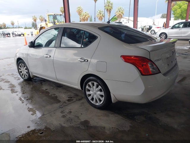 Nissan Versa 1.6 Sv 2014 3N1CN7AP3EK468276 Image 3