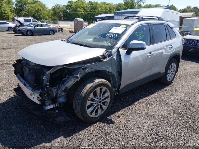 44858910 :رقم المزاد ، 2T3C1RFVXRC295569 vin ، 2024 Toyota Rav4 Xle Premium مزاد بيع