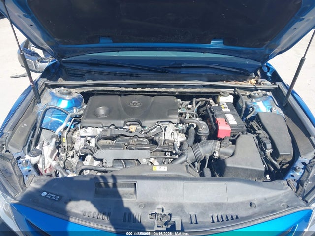4T1B11HK8JU133869 Toyota CAMRY SE