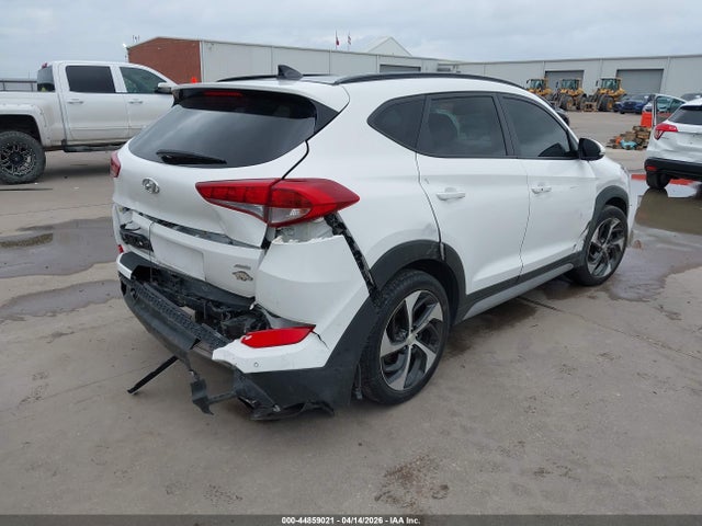 Aukcja sprzedaży 2018 Hyundai Tucson Value, vin: KM8J3CA27JU755519, numer aukcji: 44859021
