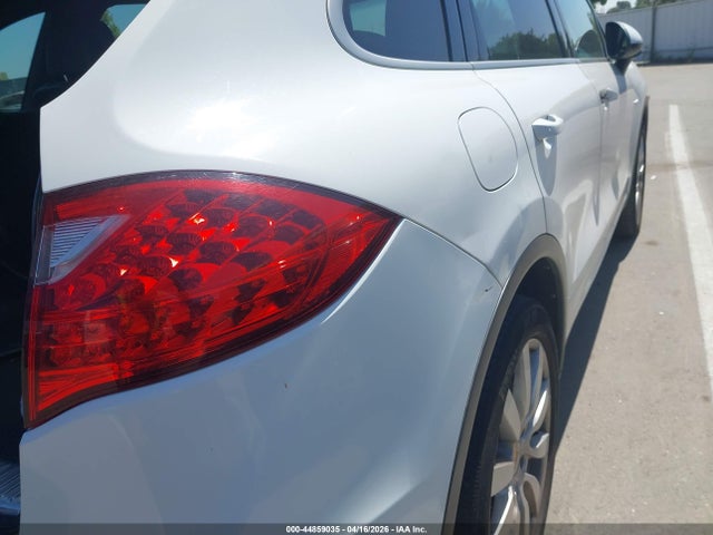 WP1AF2A21ELA42213 Porsche Cayenne Diesel/diesel Platinum Edition