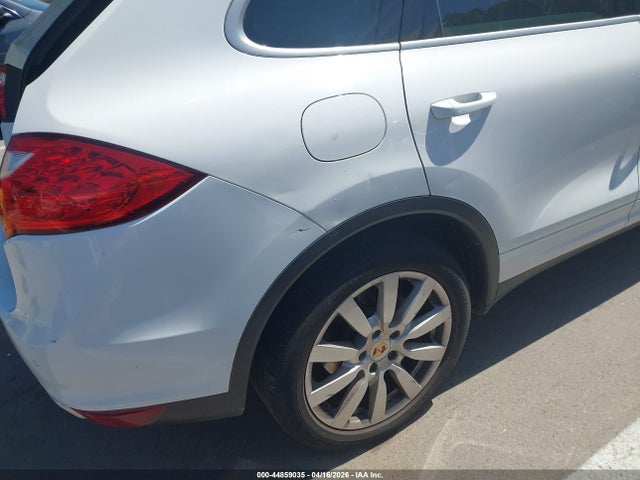 WP1AF2A21ELA42213 Porsche Cayenne Diesel/diesel Platinum Edition