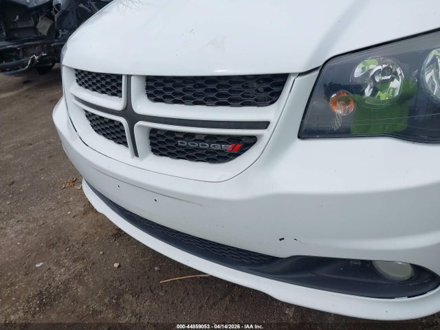 Продаж на аукціоні авто 2015 Dodge Grand Caravan R/t, vin: 2C4RDGEG0FR555670, номер лоту: 44859053