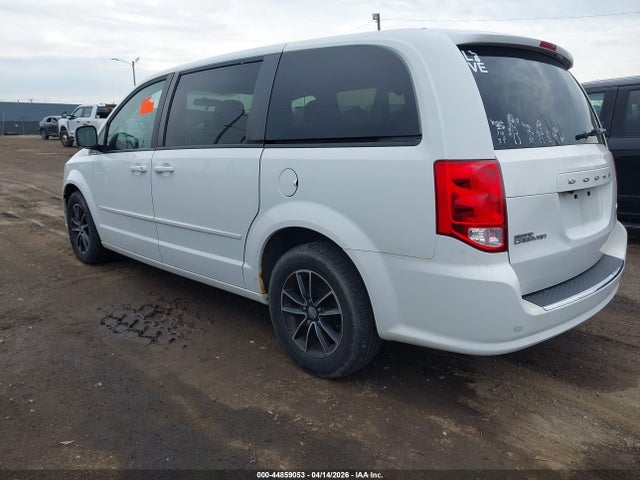 Продаж на аукціоні авто 2015 Dodge Grand Caravan R/t, vin: 2C4RDGEG0FR555670, номер лоту: 44859053