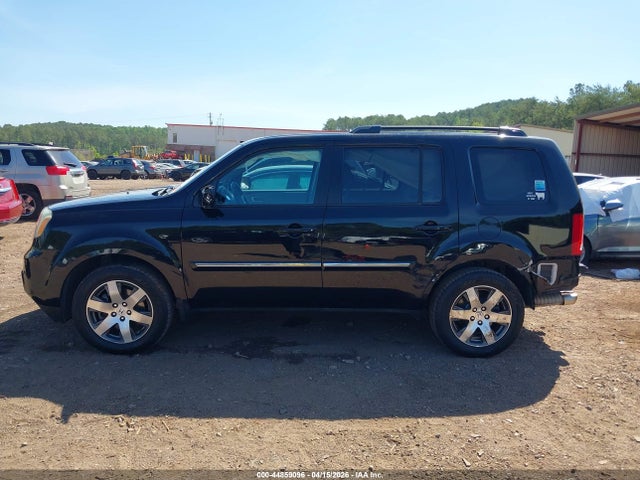 Продажа на аукционе авто 2015 Honda Pilot Touring, vin: 5FNYF3H96FB013710, номер лота: 44859096