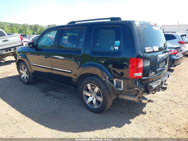 44859096 :رقم المزاد ، 5FNYF3H96FB013710 vin ، 2015 Honda Pilot Touring مزاد بيع
