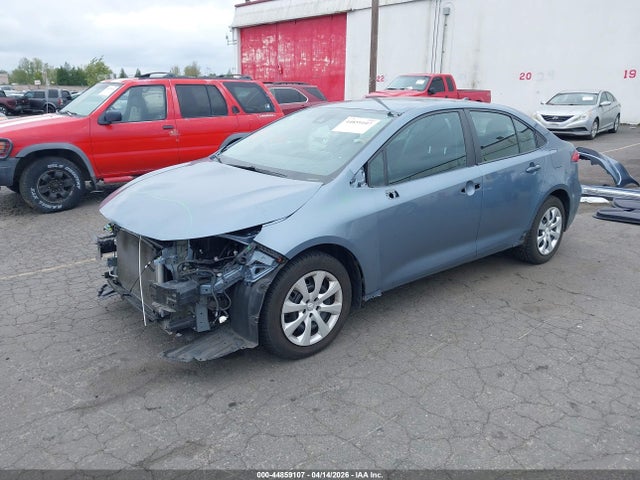 Toyota COROLLA LE 2021 5YFEPMAE9MP215701 Image 2