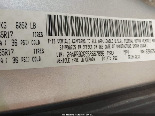 2011 Chrysler Town & Country Touring-l მანქანა იყიდება აუქციონზე, vin: 2A4RR8DG9BR667896, აუქციონის ნომერი: 44859172