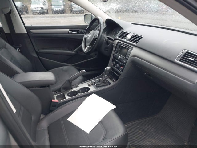 44859186 :رقم المزاد ، 1VWBN7A35EC042470 vin ، 2014 Volkswagen Passat 2.0l Tdi Se مزاد بيع