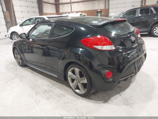 2015 HYUNDAI VELOSTER KMHTC6AE4FU226248 Photo 2