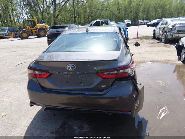 2022 Toyota Camry Se მანქანა იყიდება აუქციონზე, vin: 4T1G11AKXNU704624, აუქციონის ნომერი: 44859189