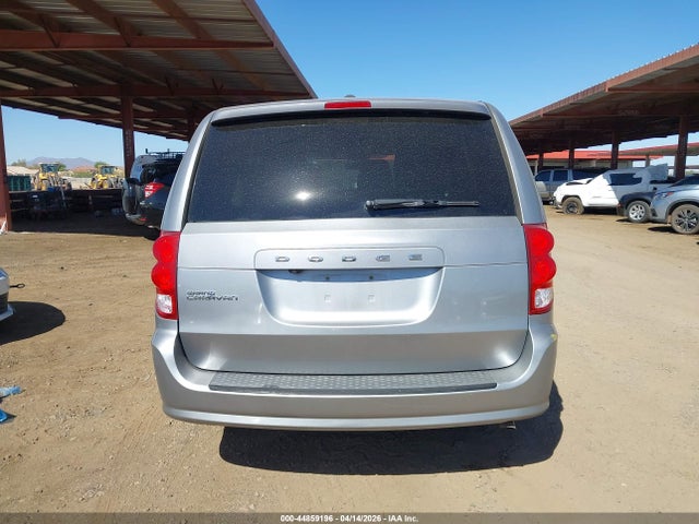 2C4RDGBG7JR165999 Dodge Grand Caravan Se