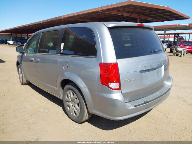 2C4RDGBG7JR165999 Dodge Grand Caravan Se