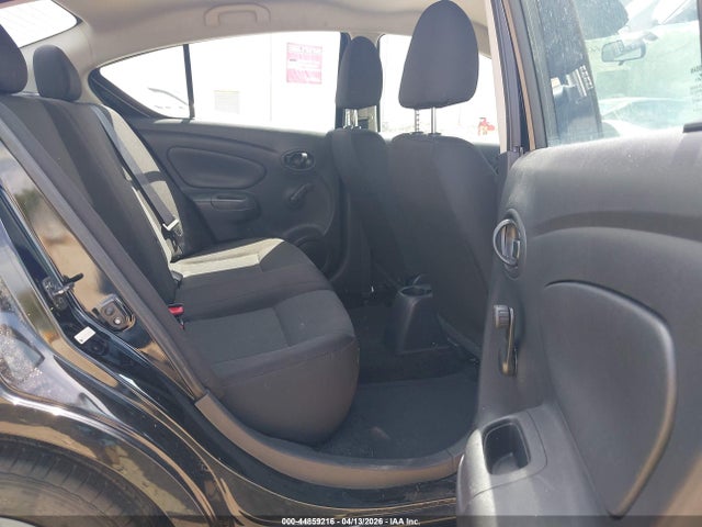 Продаж на аукціоні авто 2018 Nissan Versa 1.6 S, vin: 3N1CN7AP2JL806593, номер лоту: 44859216