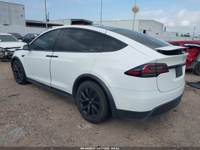 2022 Tesla Model X Dual Motor All-wheel Drive მანქანა იყიდება აუქციონზე, vin: 7SAXCAE55NF350848, აუქციონის ნომერი: 44859217