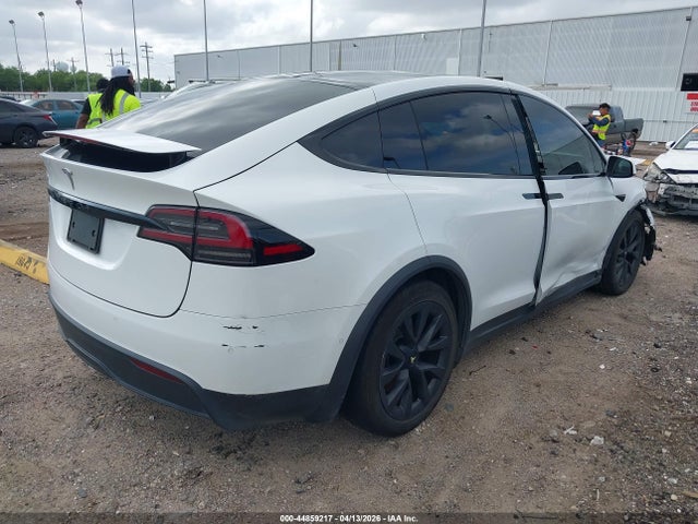 2022 Tesla Model X Dual Motor All-wheel Drive მანქანა იყიდება აუქციონზე, vin: 7SAXCAE55NF350848, აუქციონის ნომერი: 44859217