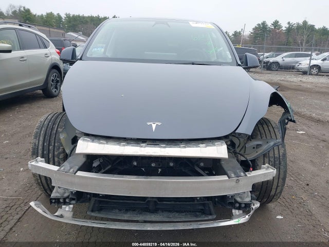 Продажа на аукционе авто 2023 Tesla Model Y Awd/long Range Dual Motor All-wheel Drive, vin: 7SAYGDEE8PA125303, номер лота: 44859219