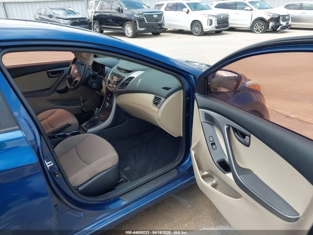 Продажа на аукционе авто 2016 Hyundai Elantra Se, vin: KMHDH4AE8GU479097, номер лота: 44859223