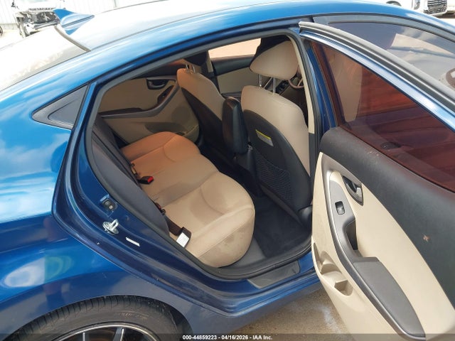 Продажа на аукционе авто 2016 Hyundai Elantra Se, vin: KMHDH4AE8GU479097, номер лота: 44859223