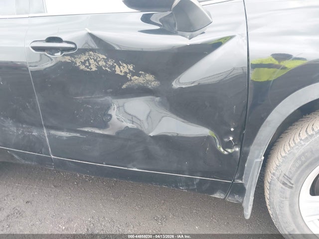 Продаж на аукціоні авто 2020 Toyota Highlander Le, vin: 5TDBZRBH3LS504355, номер лоту: 44859230