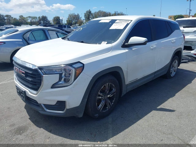 3GKALMEV8NL208889 GMC Terrain Fwd Sle