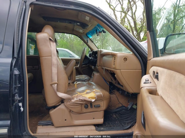 Продажа на аукционе авто 2000 Chevrolet Silverado 1500 Lt, vin: 1GCEK19T5YE301784, номер лота: 44859297