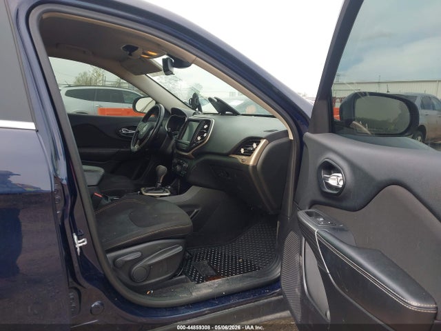 44859308 :رقم المزاد ، 1C4PJMCS1GW240987 vin ، 2016 Jeep Cherokee Latitude مزاد بيع