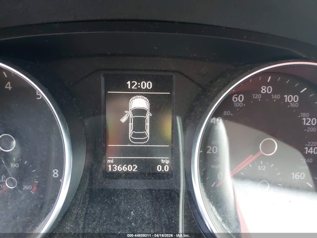 1VWBT7A32GC032746 Volkswagen Passat 1.8t Se