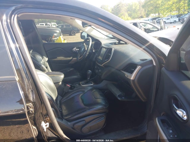 Продажа на аукционе авто 2017 Jeep Cherokee High Altitude Fwd, vin: 1C4PJLDS2HW603808, номер лота: 44859320