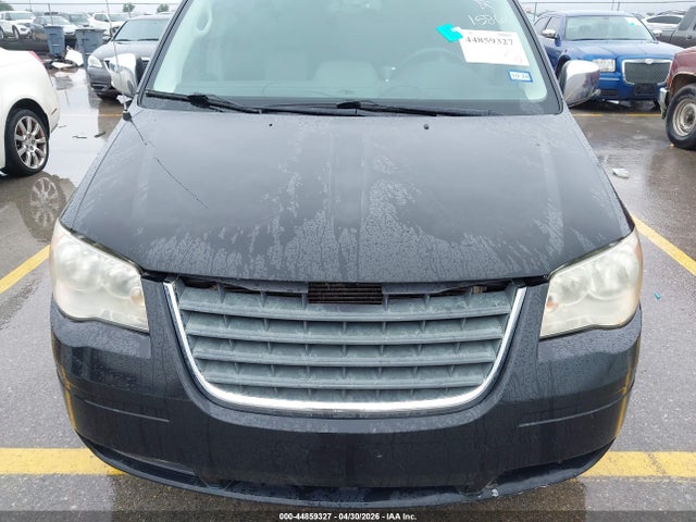 44859327 :رقم المزاد ، 2A4RR8DX9AR321586 vin ، 2010 Chrysler Town & Country Touring Plus مزاد بيع