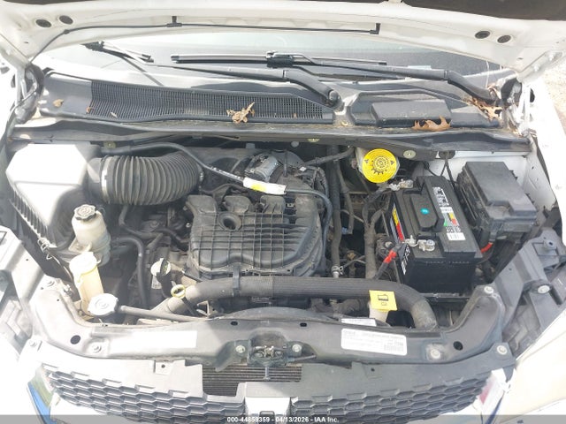 Продажа на аукционе авто 2015 Dodge Grand Caravan American Value Pkg, vin: 2C4RDGBG2FR749198, номер лота: 44859359