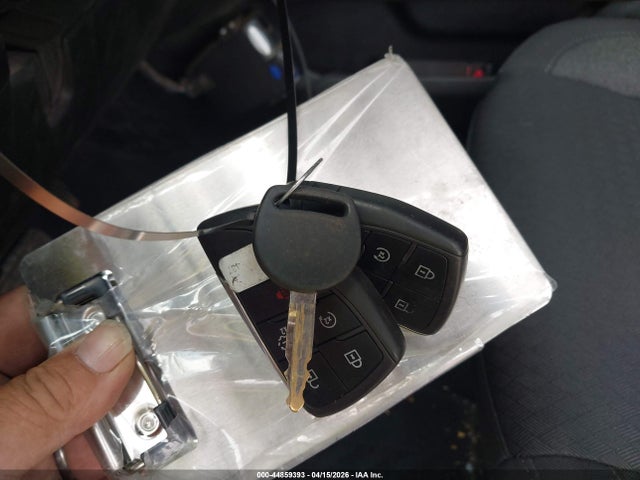 2023 CHEVROLET SILVERADO 1500 1GCUDDED2PZ291938 Photo 10