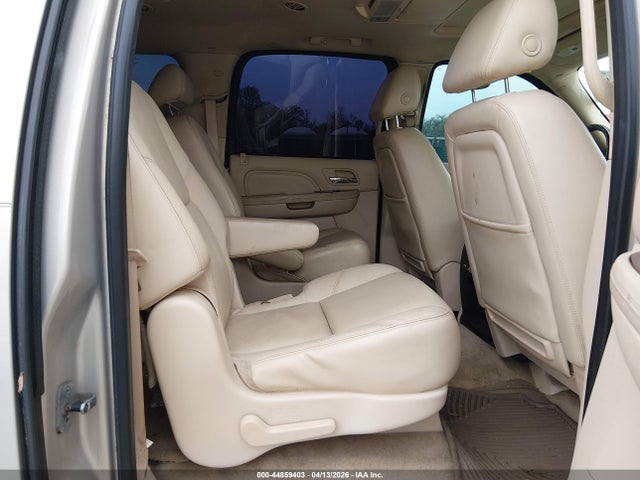 Продаж на аукціоні авто 2008 Cadillac Escalade Esv Standard, vin: 1GYFK66828R147619, номер лоту: 44859403