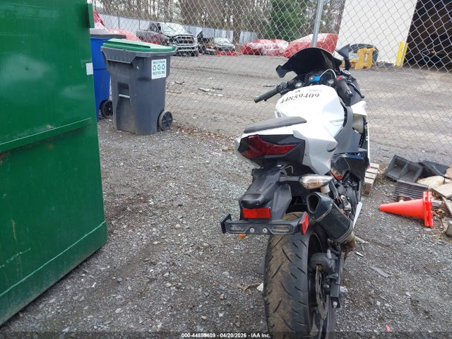 Kawasaki EX400 2023 JKAEXKG14PDAL9265 Image 6