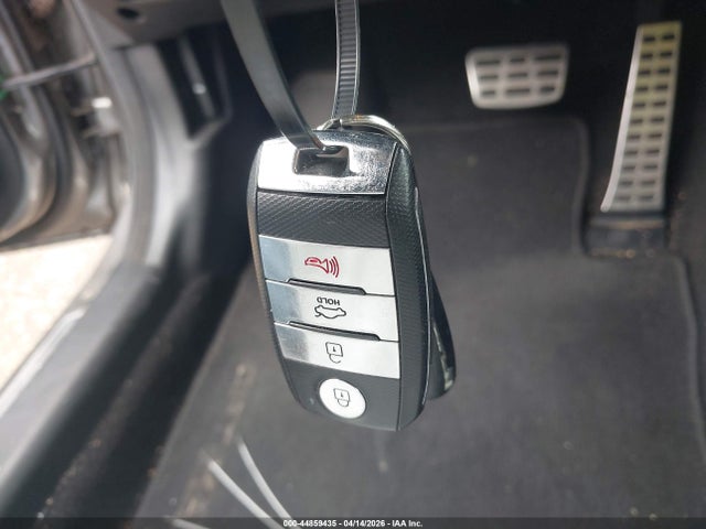 5XXGR4A69FG480741 KIA Optima Sxl Turbo