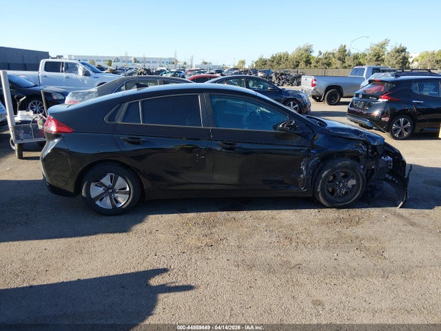 Продаж на аукціоні авто 2020 Hyundai Ioniq Hybrid Blue, vin: KMHC65LC6LU216801, номер лоту: 44859449