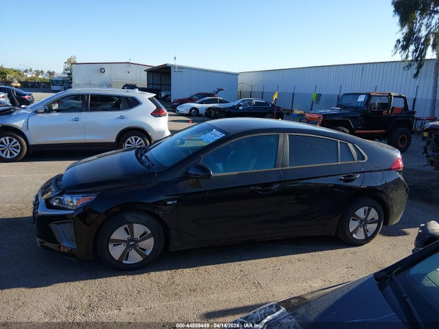 Продаж на аукціоні авто 2020 Hyundai Ioniq Hybrid Blue, vin: KMHC65LC6LU216801, номер лоту: 44859449