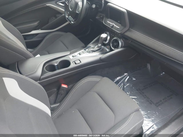 2021 CHEVROLET CAMARO 1G1FB1RX5M0130963 Photo 4
