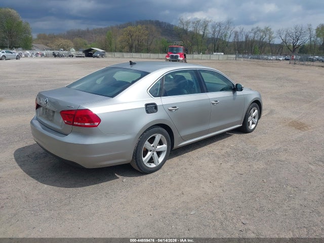 Продаж на аукціоні авто 2014 Volkswagen Passat 1.8t Se, vin: 1VWBT7A37EC097508, номер лоту: 44859476